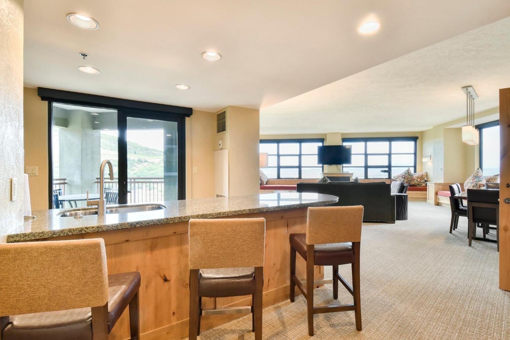 Grand Summit Lodge By Park City - Canyons Village 외부 사진